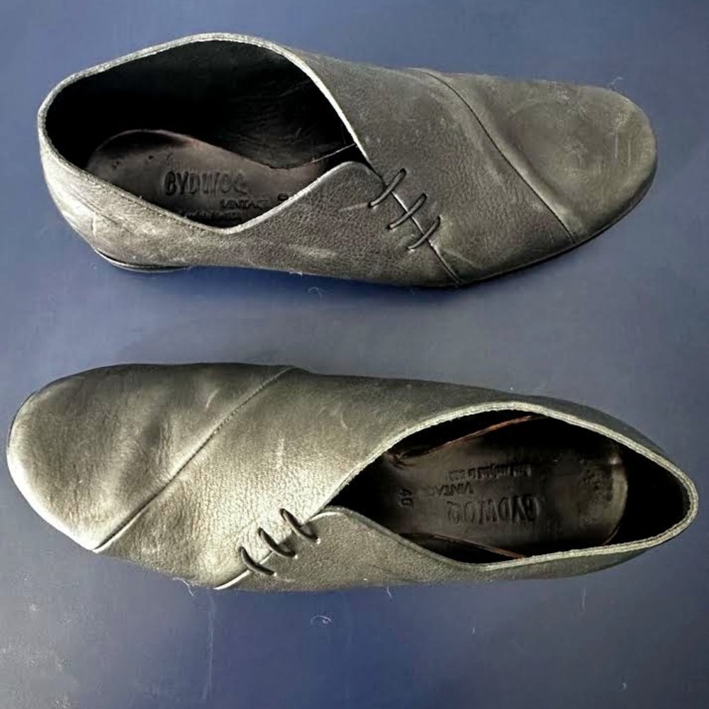 Cydwoq Black Leather Storm Loafer